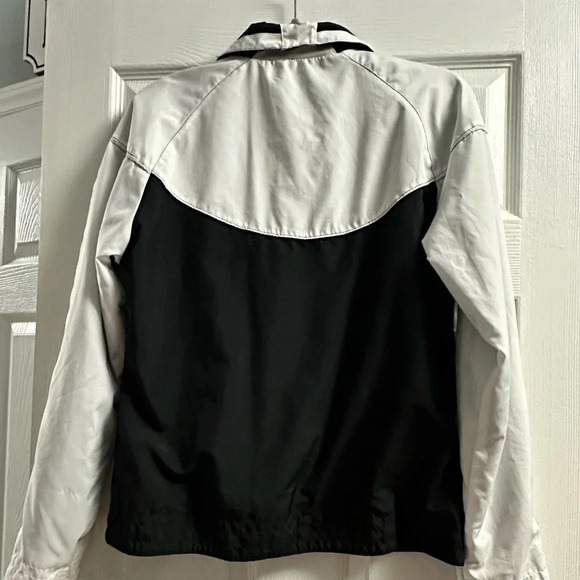Nike Windbreaker Youth XL - Picture 6 of 6